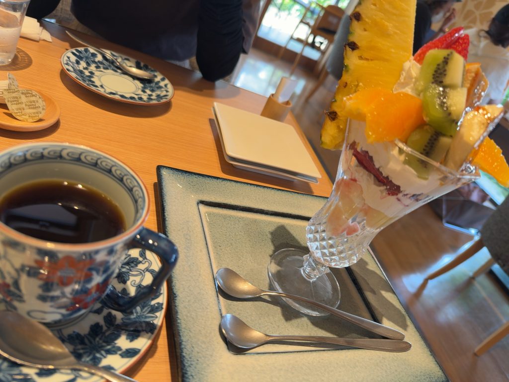 果実屋珈琲という果実感あふれる喫茶店